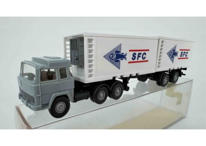 Autotren cu cap tractor Magirus - H0 Wiking 24522